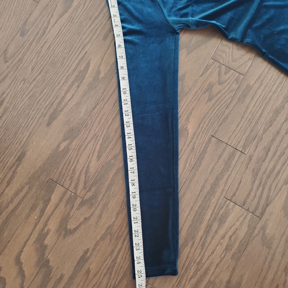 ELLIE TAHARI Velvet Dress - SMALL - Picture 8 of 12